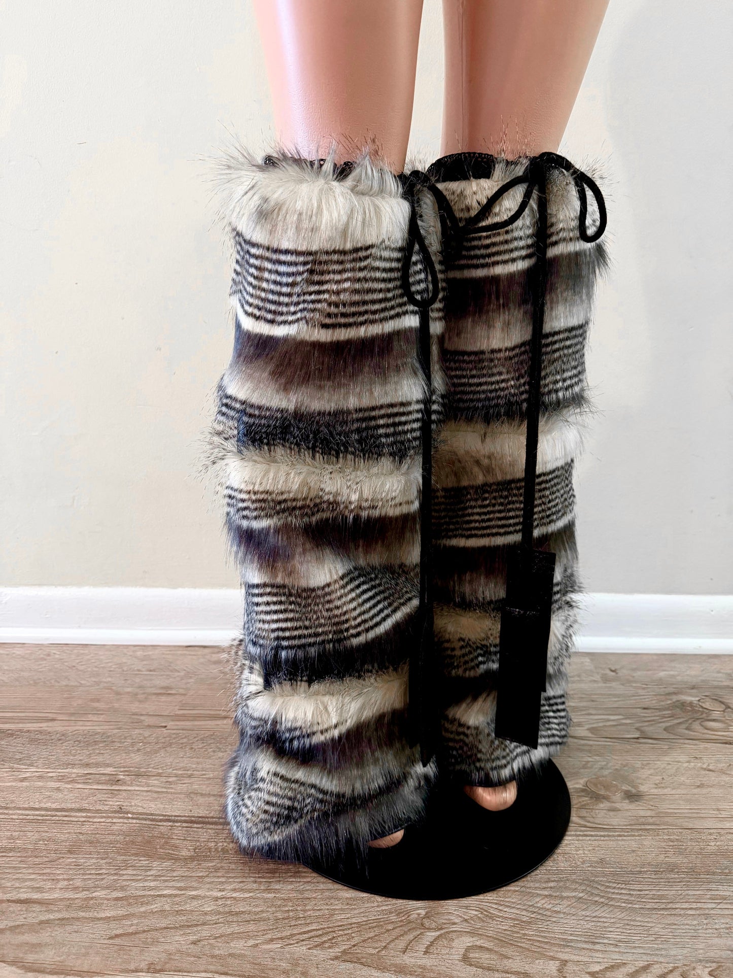 CEDER Faux Fur & Snake Embossed Luxe Set