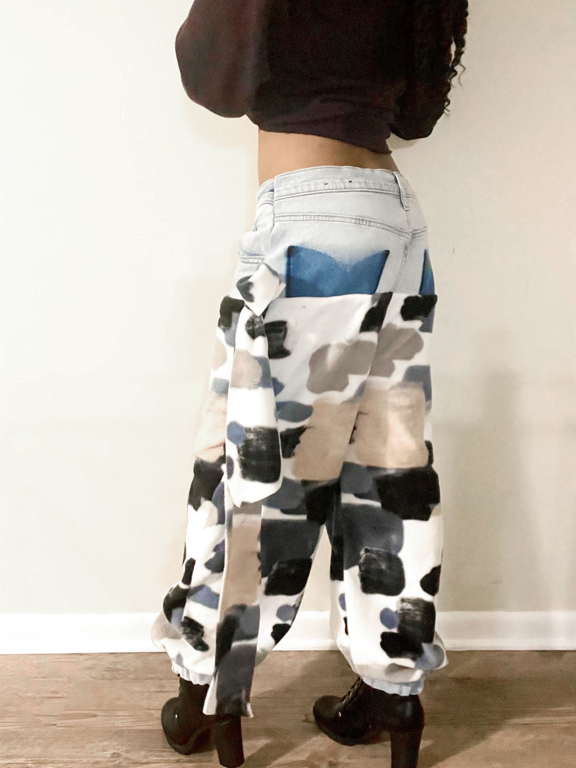 Printed jogger pants with side straps