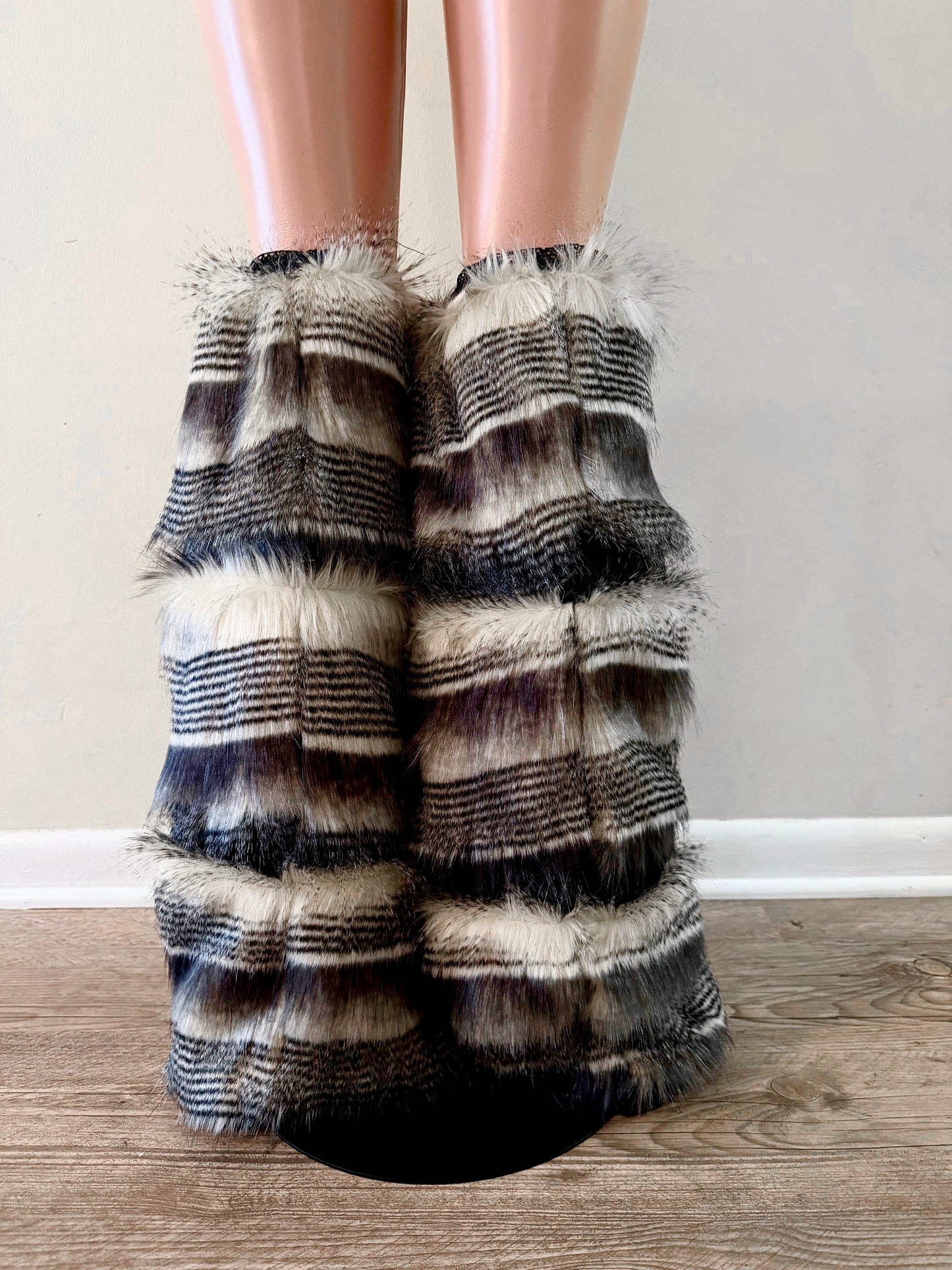 CEDER Faux Fur & Snake Embossed Luxe Set