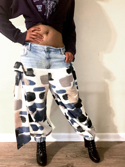 Printed jogger pants with side straps