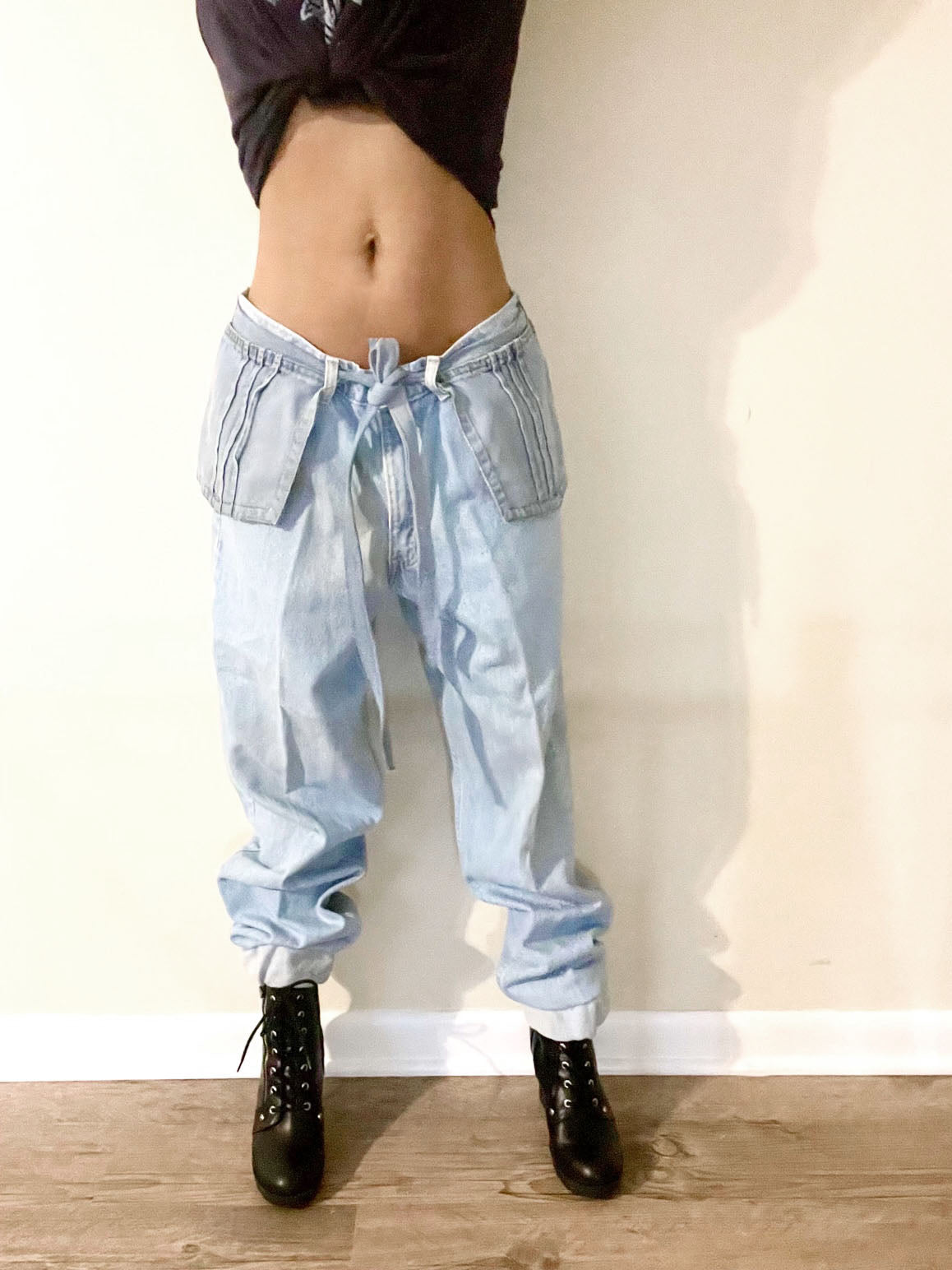 Denim jogger pants with front pocket belt